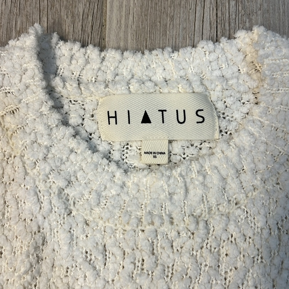 Hiatus woman’s sweat, xs, cream